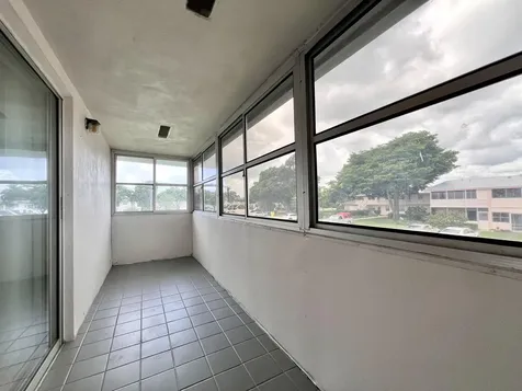 139 Sheffield F West Palm Beach FL 33417