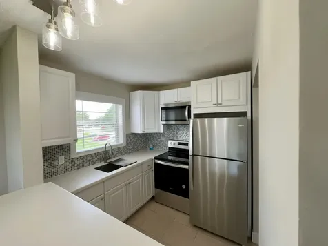 139 Sheffield F West Palm Beach FL 33417