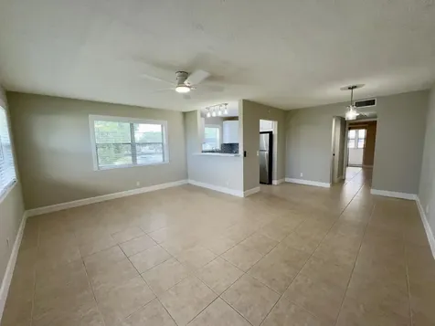 139 Sheffield F West Palm Beach FL 33417