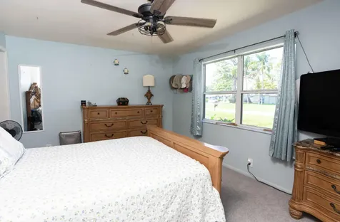 1881 Se Manth Lane Port Saint Lucie FL 34983