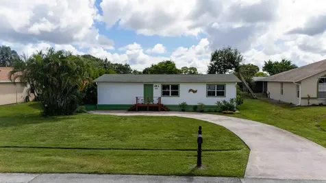 1881 Se Manth Lane Port Saint Lucie FL 34983