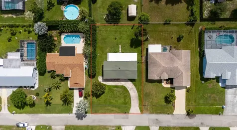 1881 Se Manth Lane Port Saint Lucie FL 34983