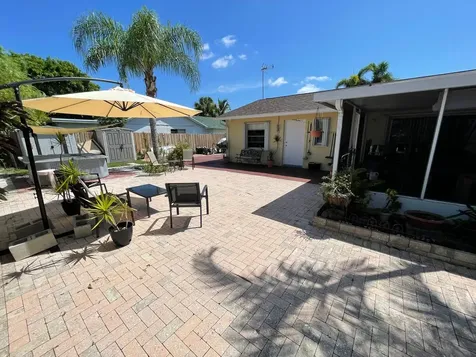 1063 Concert Way Royal Palm Beach FL 33411