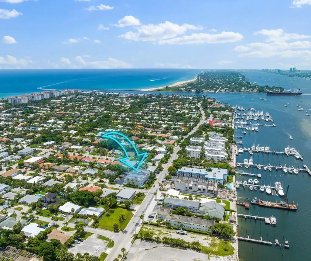 1101 Beach Road Palm Beach Shores FL 33404
