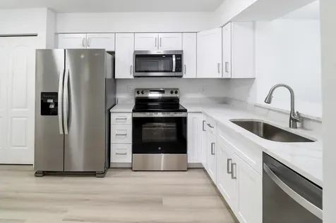 7270 Ashford Place Delray Beach FL 33446