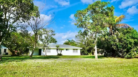 2256 Se East Dunbrooke Circle Port Saint Lucie FL 34952