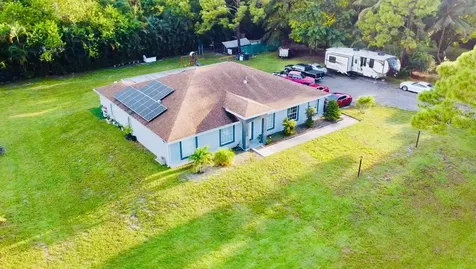 15854 92nd Court The Acreage FL 33412
