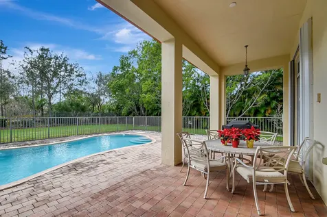 8123 Woodslanding Trail West Palm Beach FL 33411