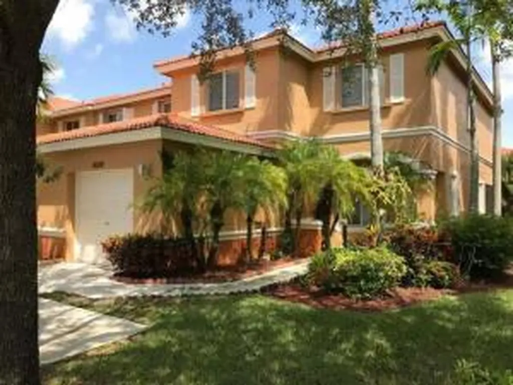 6109 Reynolds Street West Palm Beach FL 33411