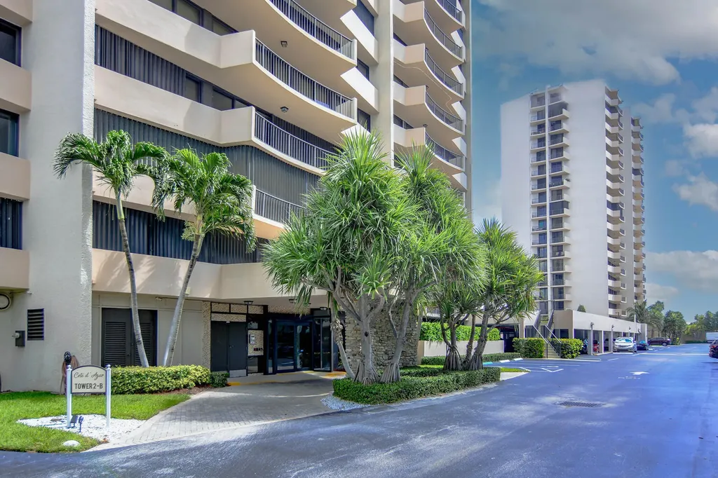 4200 N Ocean Drive Singer Island FL 33404