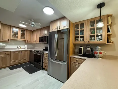 386 Golfview Road North Palm Beach FL 33408
