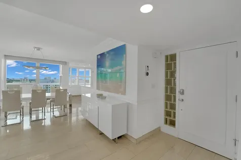 2800 E Sunrise Boulevard Fort Lauderdale FL 33304