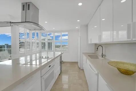 2800 E Sunrise Boulevard Fort Lauderdale FL 33304