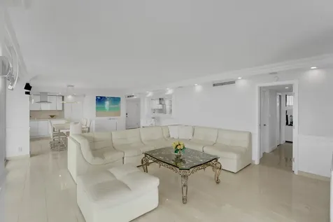 2800 E Sunrise Boulevard Fort Lauderdale FL 33304