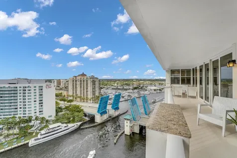 2800 E Sunrise Boulevard Fort Lauderdale FL 33304