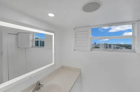 2800 E Sunrise Boulevard Fort Lauderdale FL 33304