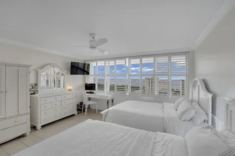 2800 E Sunrise Boulevard Fort Lauderdale FL 33304