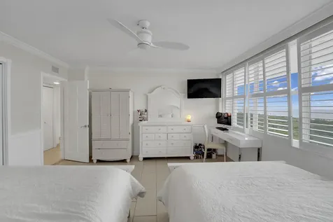 2800 E Sunrise Boulevard Fort Lauderdale FL 33304