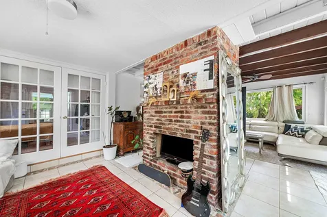 1290 Ne 4th Avenue Boca Raton FL 33432