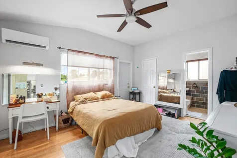 1290 Ne 4th Avenue Boca Raton FL 33432