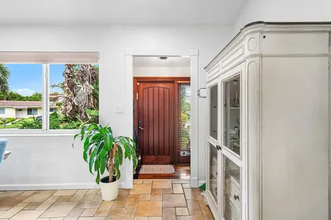 1290 Ne 4th Avenue Boca Raton FL 33432