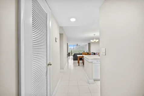 4539 Luxemburg Court Lake Worth FL 33467