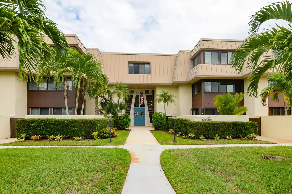 1800 Se Saint Lucie Boulevard Stuart FL 34996