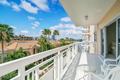 250 Bradley Place Palm Beach FL 33480