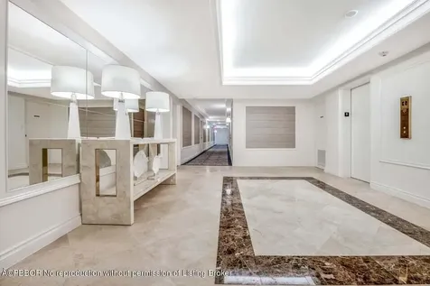 250 Bradley Place Palm Beach FL 33480