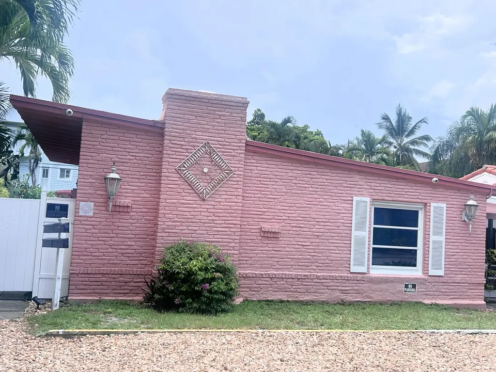1111 N Victoria Park Road Fort Lauderdale FL 33304