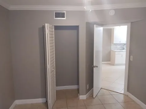 522 Trace Circle Deerfield Beach FL 33441