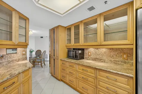 5200 N Ocean Drive Singer Island FL 33404