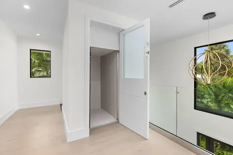 753 Park Drive Boca Raton FL 33432