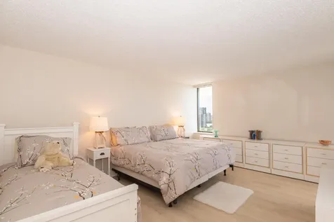 5080 N Ocean Drive Singer Island FL 33404