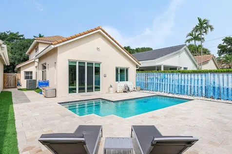 6638 Nw 27th Avenue Boca Raton FL 33496