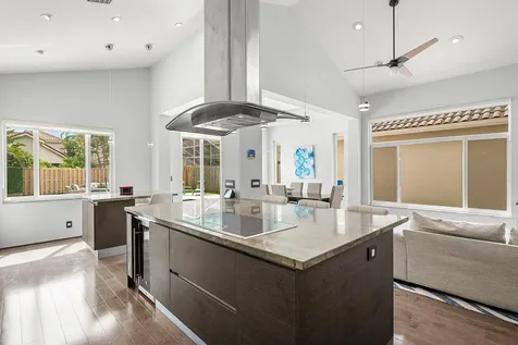 6638 Nw 27th Avenue Boca Raton FL 33496