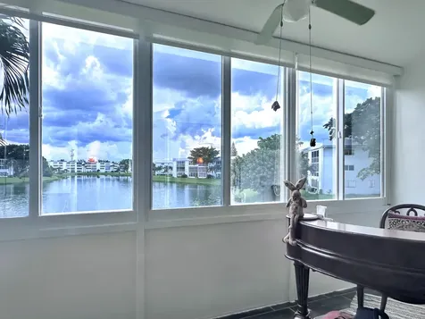 208 Wellington West Palm Beach FL 33417