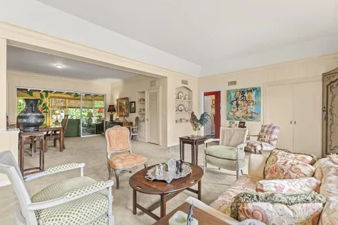 241 Via Linda Palm Beach FL 33480