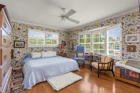 241 Via Linda Palm Beach FL 33480