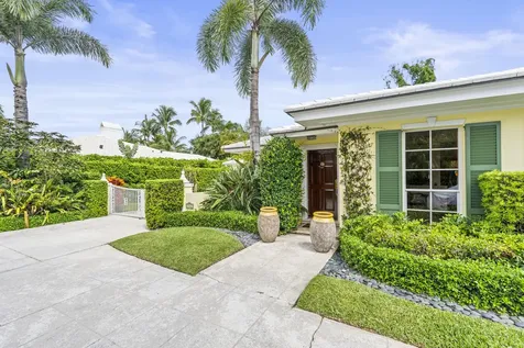 241 Via Linda Palm Beach FL 33480