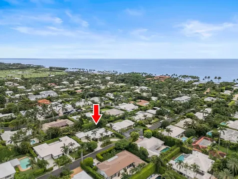 241 Via Linda Palm Beach FL 33480