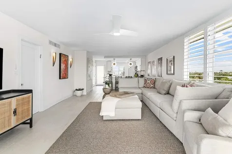 920 Dogwood Drive Delray Beach FL 33483