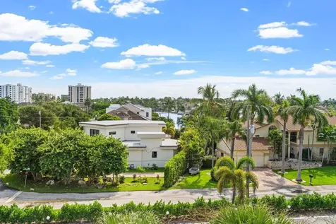 920 Dogwood Drive Delray Beach FL 33483