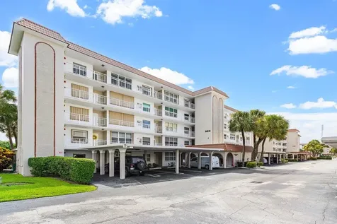 920 Dogwood Drive Delray Beach FL 33483