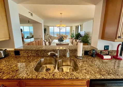 4000 N Ocean Drive Singer Island FL 33404