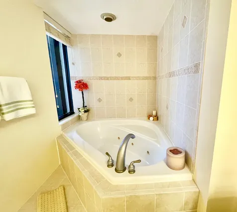 4000 N Ocean Drive Singer Island FL 33404