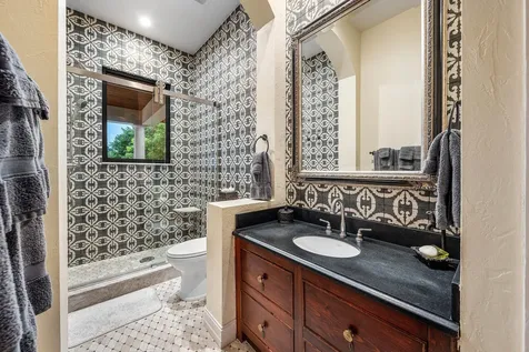 518 Harbor Court Delray Beach FL 33483