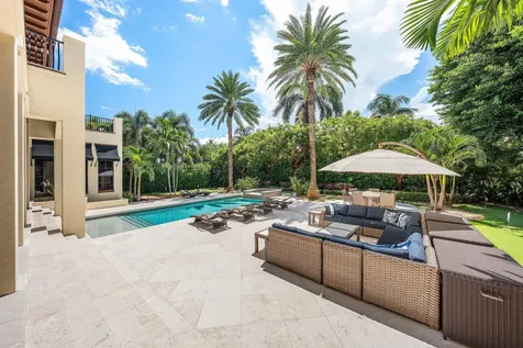 518 Harbor Court Delray Beach FL 33483