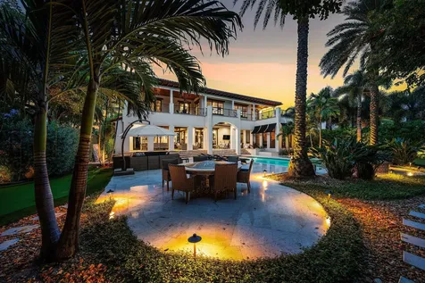 518 Harbor Court Delray Beach FL 33483