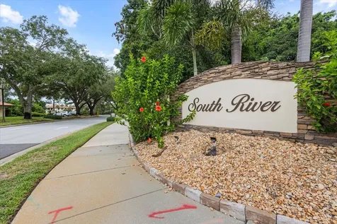 511 Sw South River Drive Stuart FL 34997